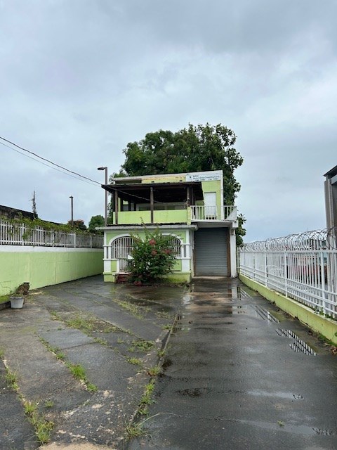 Great opportunity. Commercial warehouse in Bayamon