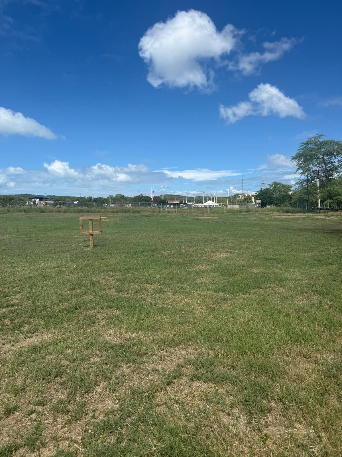 Prime Investment Opportunity – Entrance to El Combate