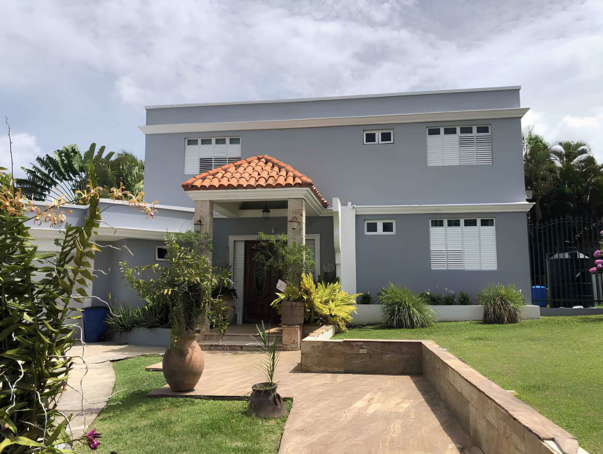 Luxury Residence for Sale in Torrimar Alto | Guaynabo