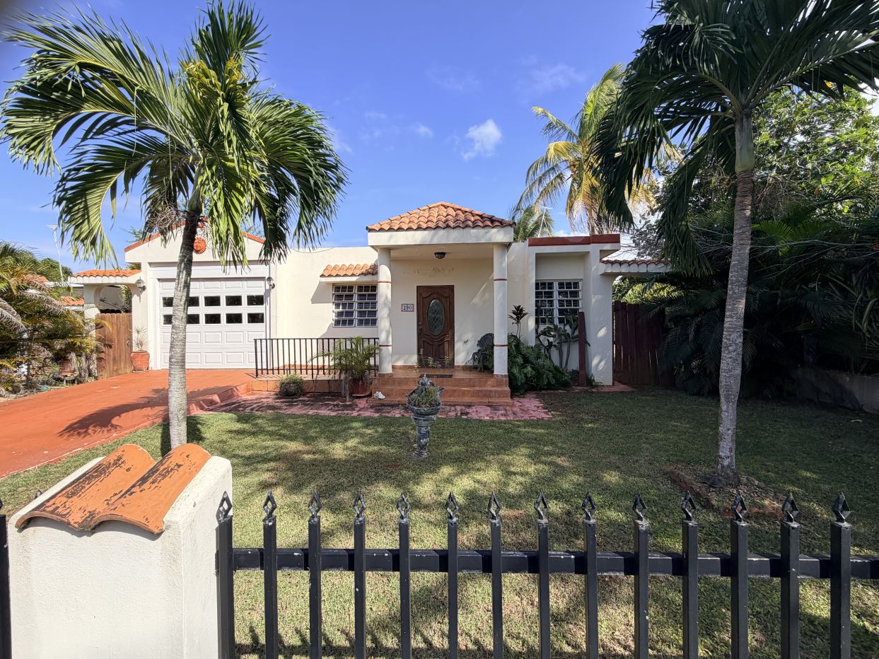 LIVE NEAR JOBOS BEACH- HOUSE AND ADJACENT LOT INCLUDED!