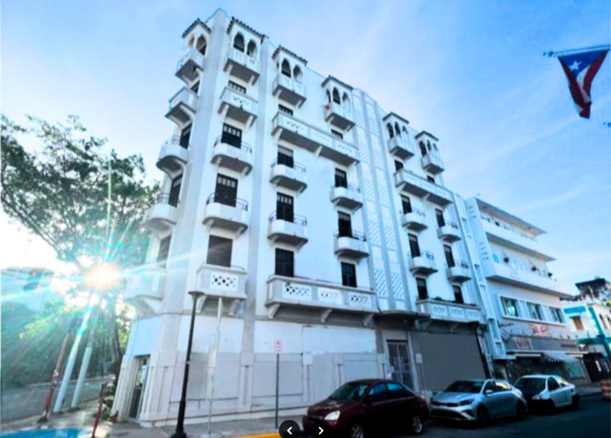 Prime Income-Generating Property Near UPR – 20 Residential Units & 1 Commercial Space